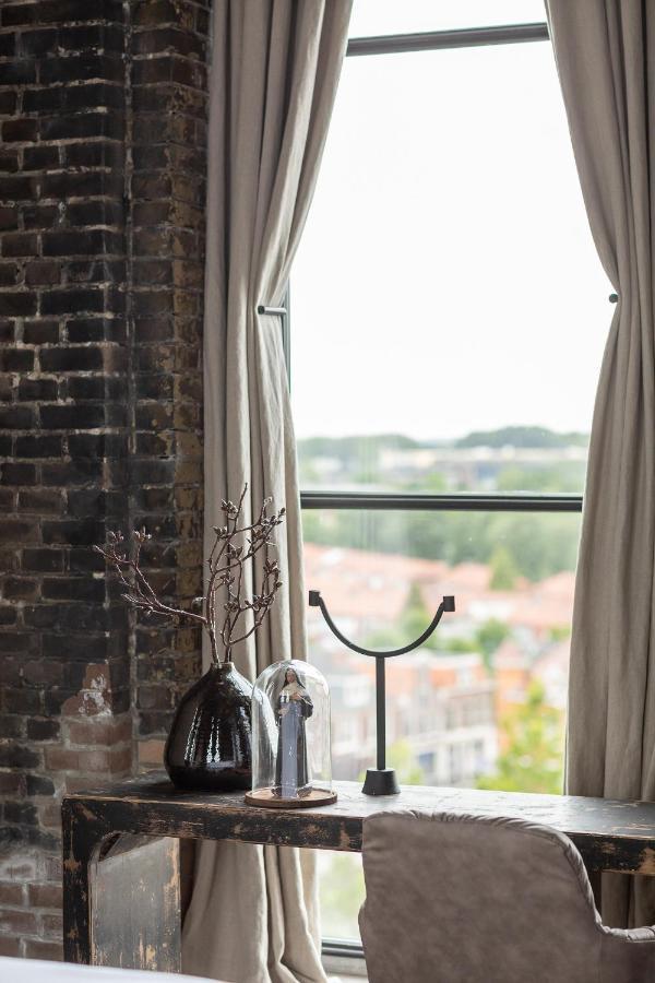 The Clock Tower Hotel Weesp Bagian luar foto
